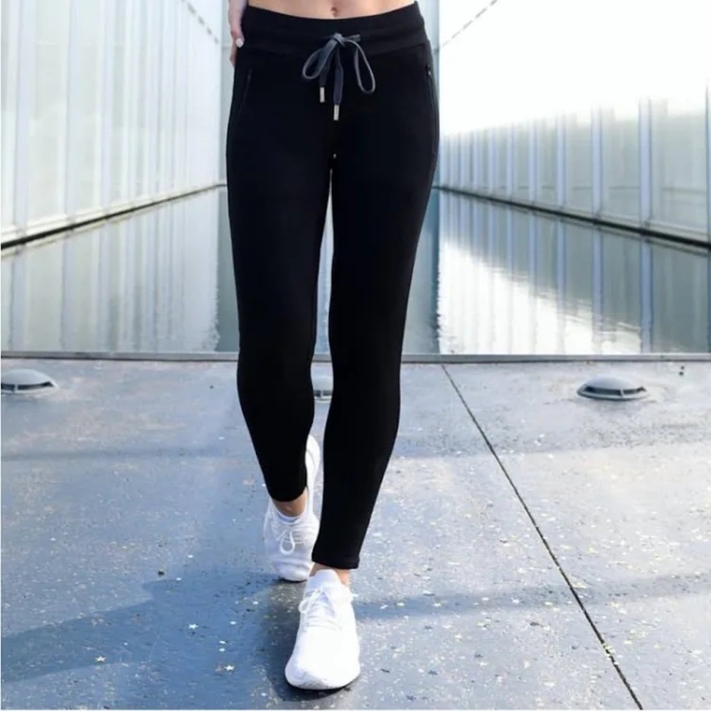 Black jogger pants